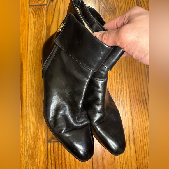 SALVATORE FERRAGAMO ITALIAN LEATHER ANKLE BOOTS WITH GANCINI BIT ZIPPER SIZE 7 - Picture 7 of 16